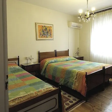 Zanea Bed & Breakfast